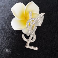  Cài Áo Nam, Nữ - YSL Màu Trắng Pha Lê (AH) 