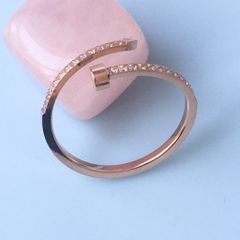  Nhẫn Titan Cao Cấp - Cây Đinh Cartier Màu Vàng Hồng Pha Lê (AI) 