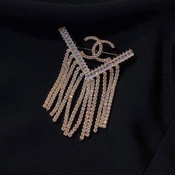  Cài Áo Nam, Nữ - Chanel Màu Trắng Pha Lê (CB) 