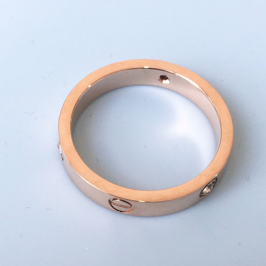  Nhẫn Nam, Nữ Titan Cao Cấp - Cartier Màu Vàng Hồng Pha Lê (AD) 