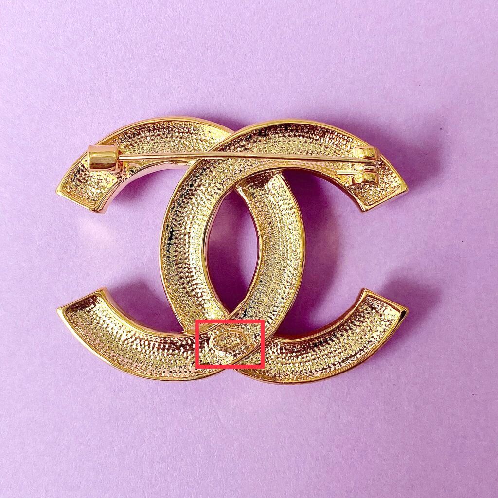  Cài Áo Nam, Nữ - Chanel Màu Vàng Ngọc Trai & Pha Lê Trắng (BU) 