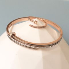  Bộ Trang Sức Cartier Titan Cao Cấp - Vòng Tay & Nhẫn Màu Vàng Hồng Pha Lê (AP) 