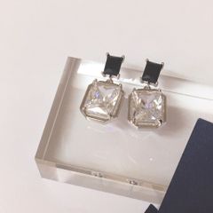  Bông Tai Chữ Nhật Màu Trắng Pha Lê Trắng Đen (AG) 