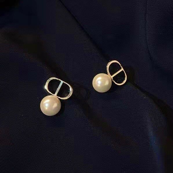  Bông Tai Dior Màu Vàng Ngọc Trai (AL) 