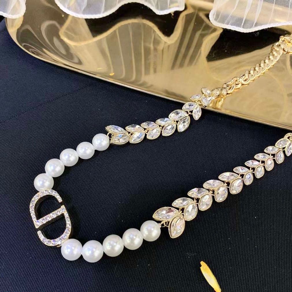  Bộ Trang Sức Dior Trắng - Vòng cổ Choker & Bông Tai Ngọc Trai, Pha Lê 2 Kiểu Đeo Quý Phái (AL) 