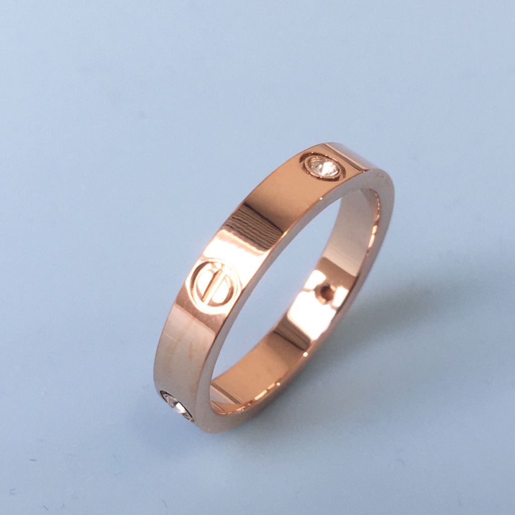  Nhẫn Nam, Nữ Titan Cao Cấp - Cartier Màu Vàng Hồng Pha Lê (AD) 