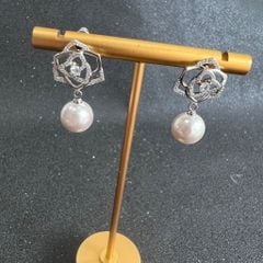  Bông Tai Hoa Hồng Ngọc Trai & Pha Lê Trắng (AL) 