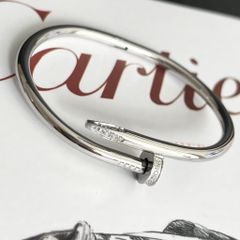  Bộ Trang Sức Cây Đinh Cartier Titan Cao Cấp - Vòng Tay & Nhẫn Màu Trắng Pha Lê (AC) 