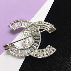  Cài Áo Nam, Nữ - Chanel Màu Trắng Pha Lê (AG) 