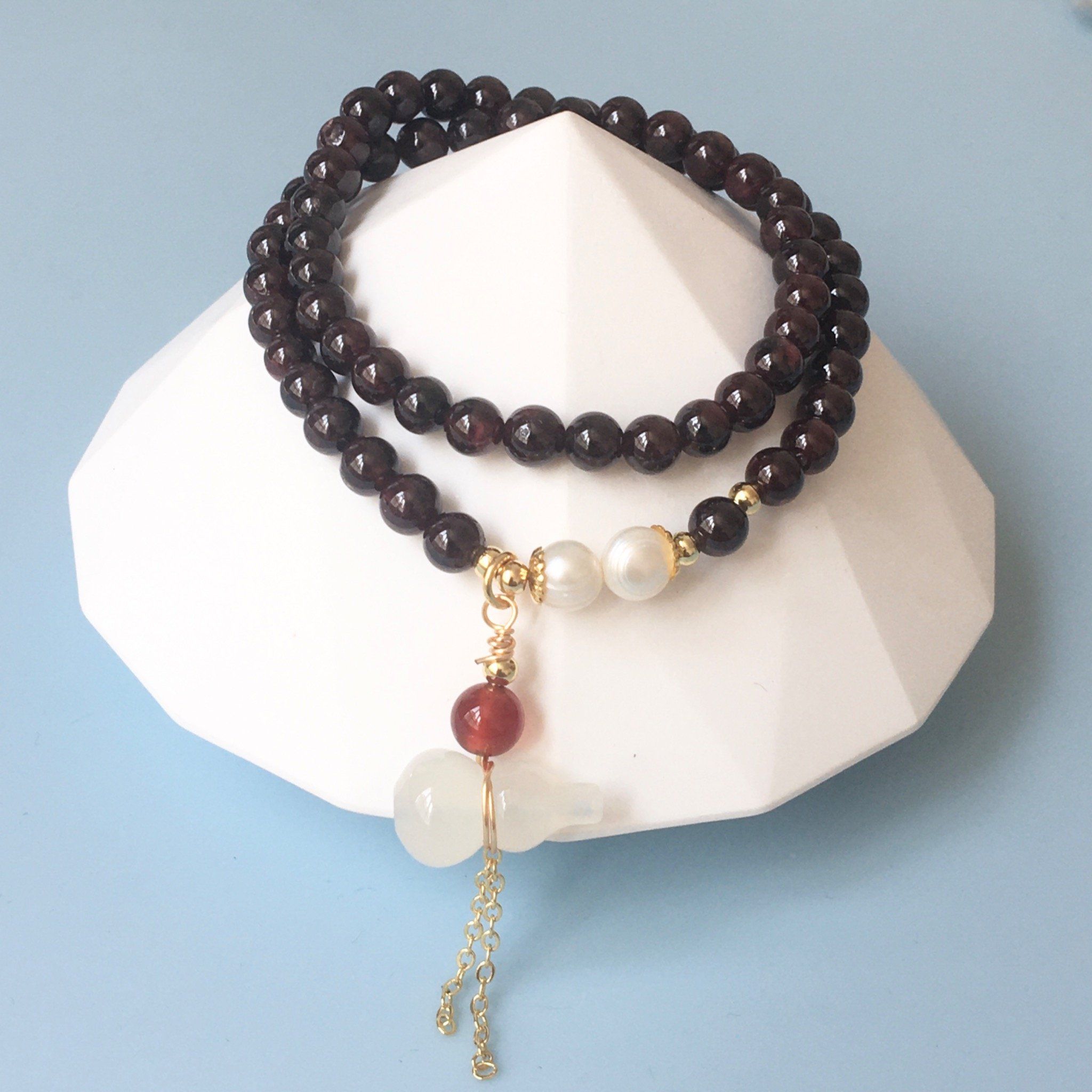  Vòng Đá Phong Thuỷ Cao Cấp - 2 Vòng Hồ Lô Mã Não, Ngọc Trai Nước Ngọt, Đá Garnet Tự Nhiên 