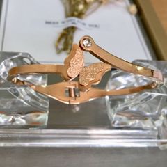  Bộ Trang Sức Titan Cao Cấp - Con Bướm Xinh Vòng Tay & Bông Tai Màu Vàng Hồng 
