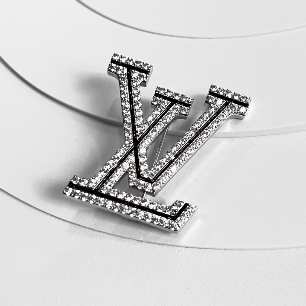  Cài Áo Nam, Nữ - LV Màu Trắng Pha Lê (AF) 