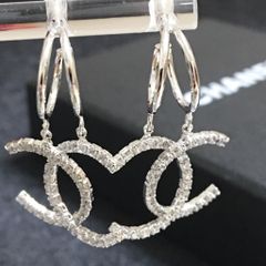  Bông Tai Chanel Màu Trắng Pha Lê (CI) 