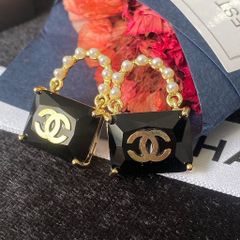  Bông Tai Túi Xách Chanel Bản To Màu Vàng Pha Lê Đen & Ngọc Trai (BW) 