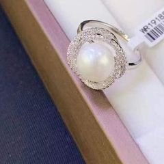  Nhẫn Nữ - Cánh Hoa Ngọc Trai & Pha Lê Trắng Sang Trọng (AF) 