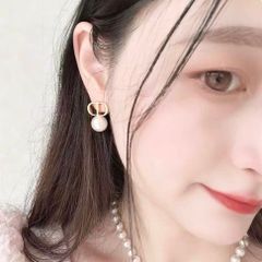  Bông Tai Dior Màu Vàng Ngọc Trai (AL) 