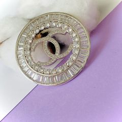  Cài Áo Nam, Nữ - Chanel Màu Trắng Pha Lê (BV) 