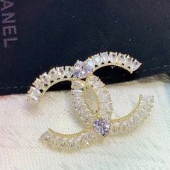  Cài Áo Nam, Nữ - Chanel Màu Vàng Pha Lê Trắng (CJ) 