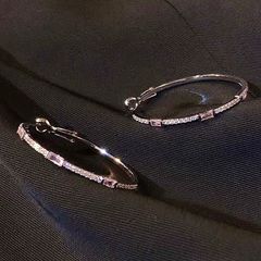  Bông Tai Khoen Tròn Màu Trắng Pha Lê Hồng & Trắng 