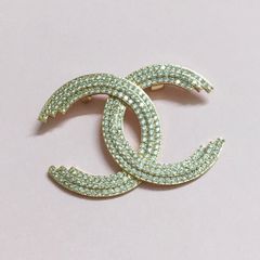  Cài Áo Nam, Nữ - Chanel Màu Vàng Hồng Pha Lê Trắng (AM) 