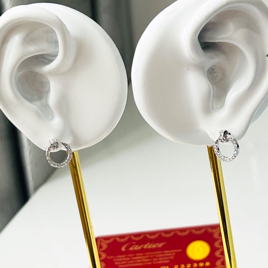  Bông Tai Cây Đinh Cartier Màu Trắng Pha Lê (AC) 