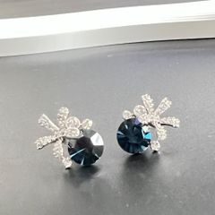  Bông Tai Cánh Hoa Pha Lê Xanh Bích & Trắng (BO) 