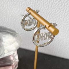  Bông Tai Dior Màu Trắng Pha Lê (AO) 