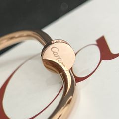  Bộ Trang Sức Cây Đinh Cartier Titan Cao Cấp - Vòng Tay & Nhẫn Màu Vàng Hồng Pha Lê (AA) 