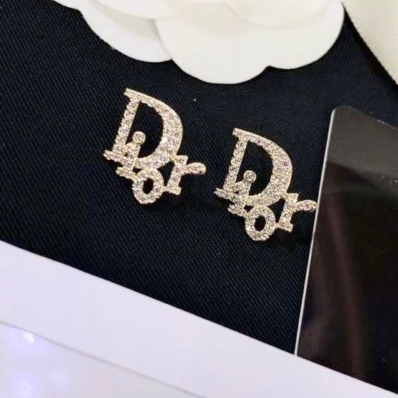  Bông Tai Dior Màu Vàng 1,5cm Pha Lê Trắng (AU) 