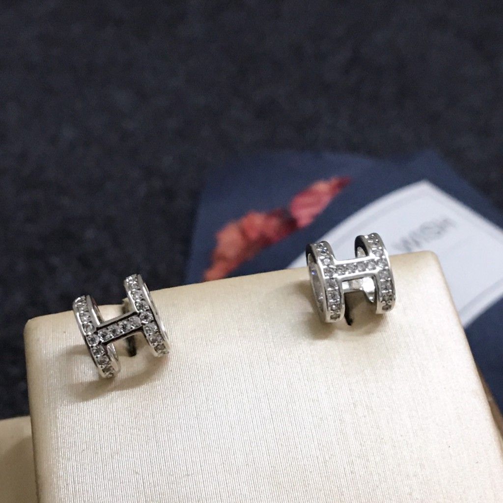  Bộ Trang Sức Hermes Trắng - Vòng Tay, Nhẫn & Bông Tai Pha Lê (AB) 