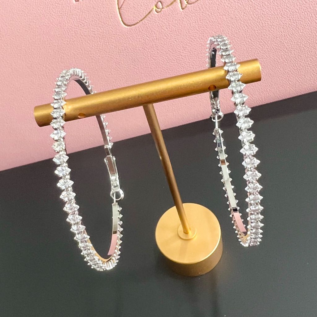  Bông Tai Khoen Tròn Bản To Màu Trắng 7,3cm Pha Lê (BO) 