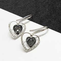  Bông Tai Trái Tim Pha Lê Đen & Trắng (AV) 