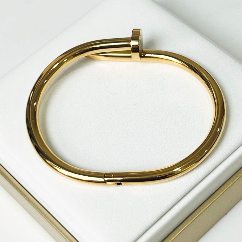  Vòng Tay Nam, Nữ TiTan Cao Cấp - Cartier Cây Đinh Màu Vàng (AL) 