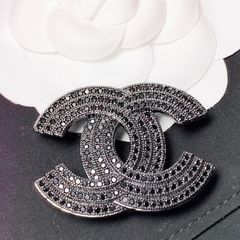  Cài Áo Nam, Nữ - Chanel Pha Lê Đen (CA) 