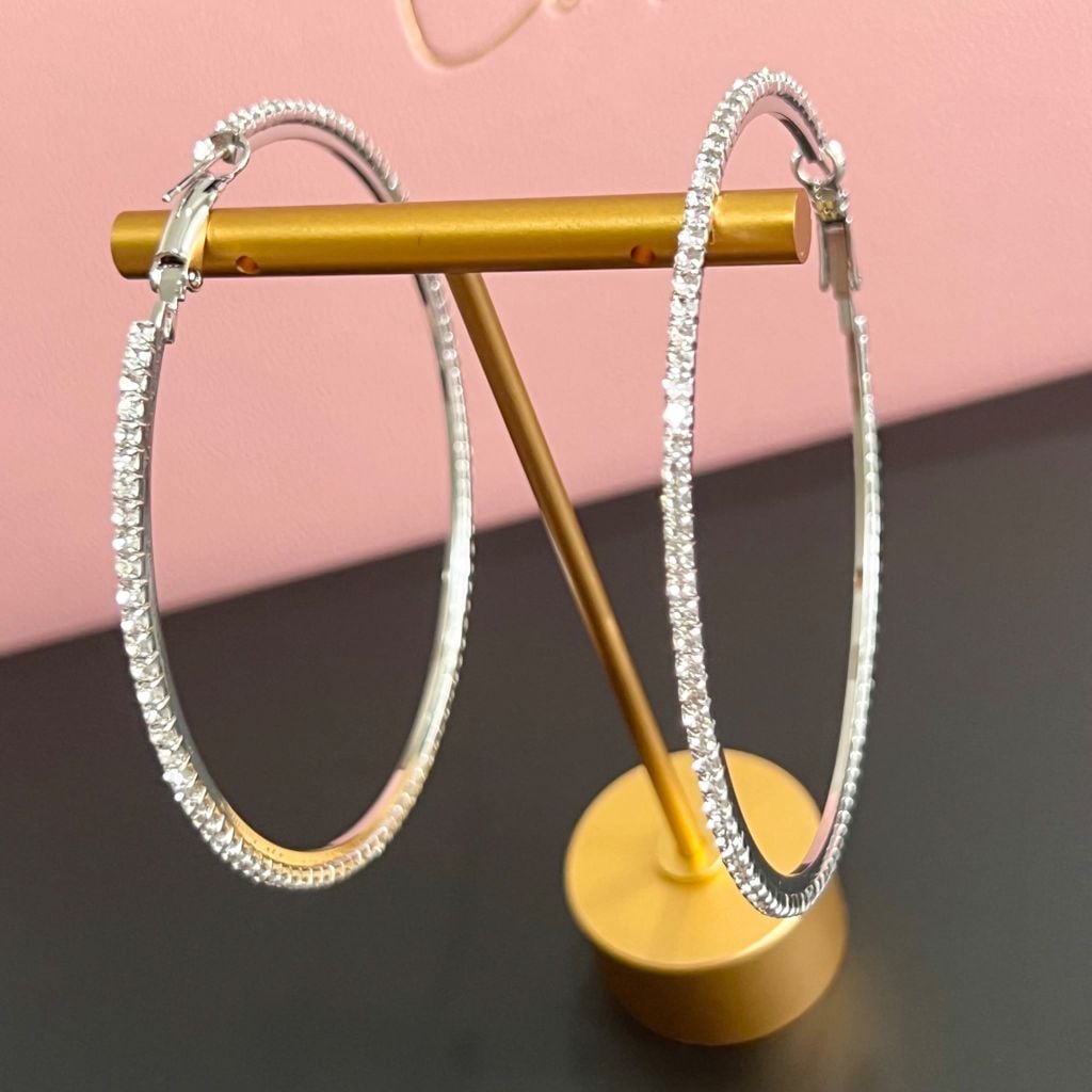  Bông Tai Khoen Tròn Bản To Màu Trắng 6,3cm Pha Lê (BP) 