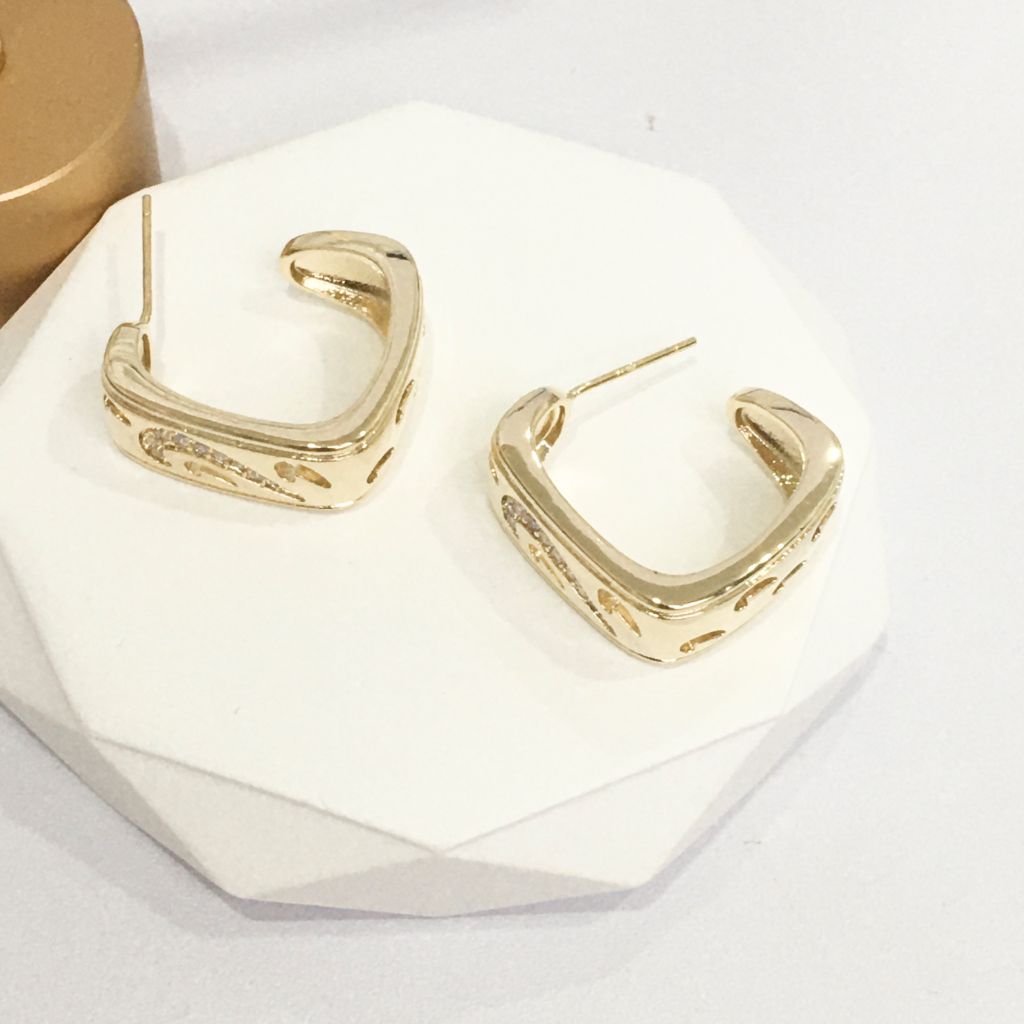  Bông Tai Nike Bản To Màu Vàng Pha Lê Trắng Cá Tính 