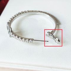  Bông Tai Khoen Tròn Dior Màu Trắng 4,3cm Pha Lê (BW) 