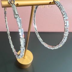  Bông Tai Khoen Tròn Bản To Màu Trắng 6,5cm Pha Lê (BM) 