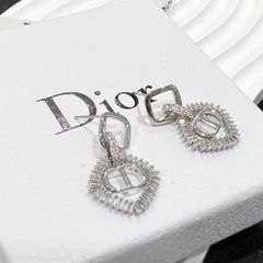  Bông Tai Dior Màu Trắng Pha Lê (AM) 