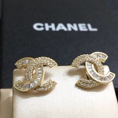  Bông Tai Chanel Màu Vàng Pha Lê Trắng (BS) 