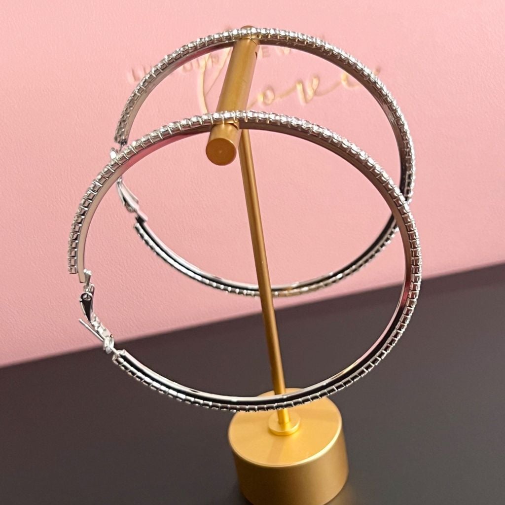  Bông Tai Khoen Tròn Bản To Màu Trắng 6,3cm Pha Lê (BP) 