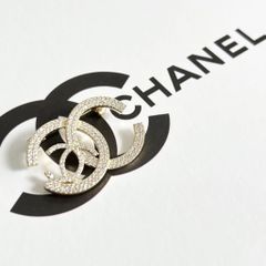  Cài Áo Nam, Nữ - Chanel Màu Vàng Pha Lê Trắng (DC) 