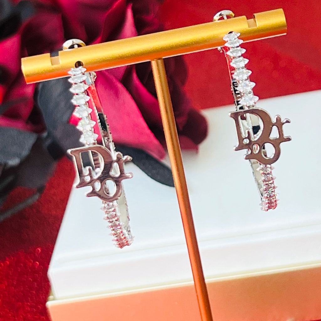  Bông Tai Khoen Tròn Dior Màu Trắng 4,3cm Pha Lê (BW) 