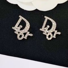  Bông Tai Dior Màu Trắng 1,5cm Pha Lê (AT) 