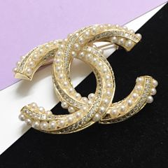  Cài Áo Nam, Nữ - Chanel Màu Vàng Ngọc Trai & Pha Lê Trắng (AZ) 