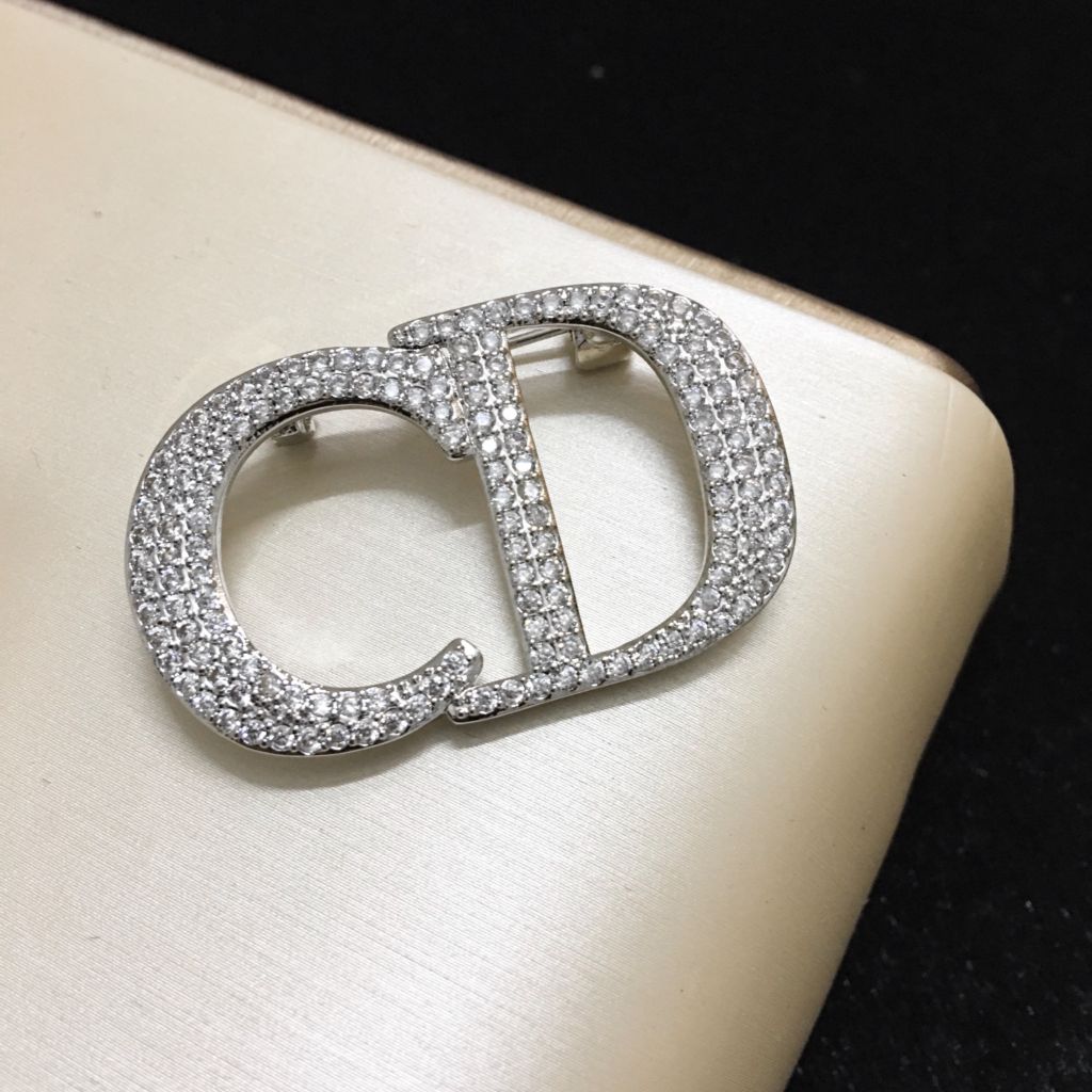  Cài Áo Nam, Nữ - Dior Màu Trắng Pha Lê (AH) 