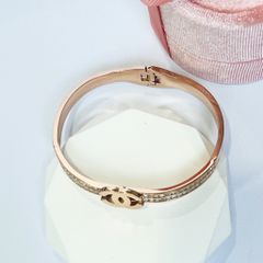  Vòng Tay TiTan Cao Cấp - Chanel Màu Vàng Hồng Pha Lê Trắng (AD) 