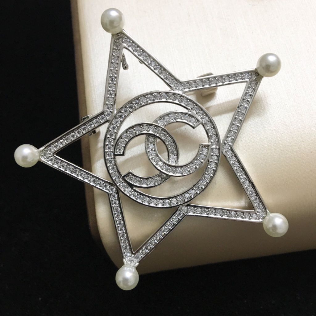  Cài Áo Nam, Nữ - Chanel Ngôi Sao Trắng Ngọc Trai & Pha Lê (BN) 