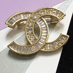  Cài Áo Nam, Nữ - Chanel Màu Vàng Pha Lê Trắng (BF) 