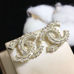  Bông Tai Chanel Bản To Màu Vàng Ngọc Trai & Pha Lê Trắng (BK) 